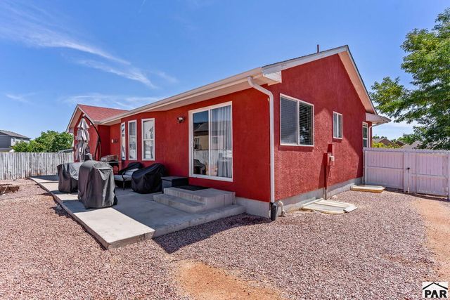 5153 Crested Hill, Pueblo, CO 81008