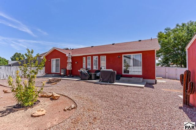 5153 Crested Hill, Pueblo, CO 81008