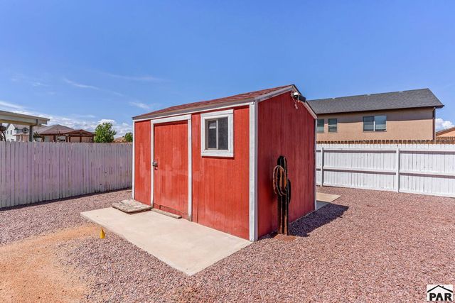 5153 Crested Hill, Pueblo, CO 81008