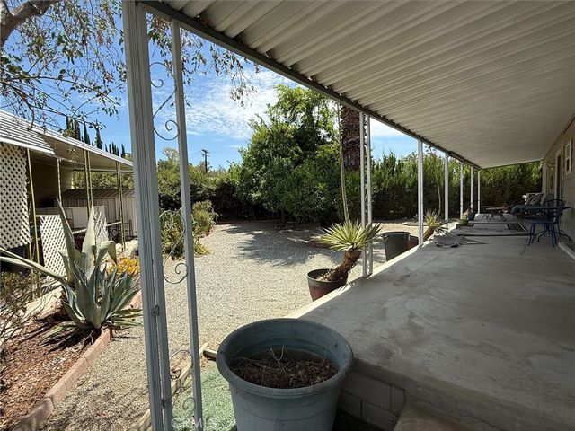 42751 Highway 74 57, Hemet, CA 92544