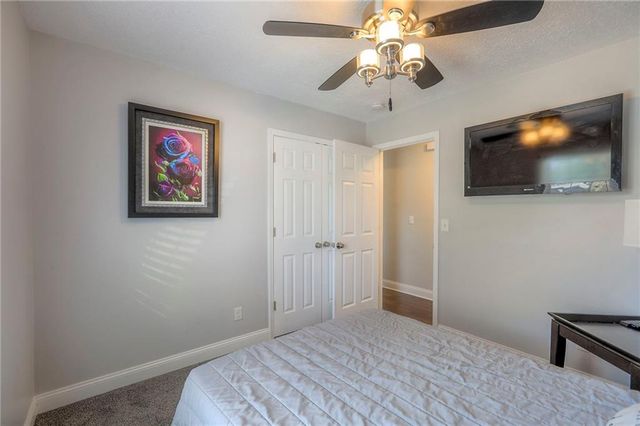 1521 Lexington Road, Pleasant Hill, MO 64080