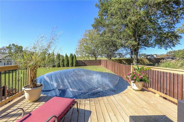 1521 Lexington Road, Pleasant Hill, MO 64080