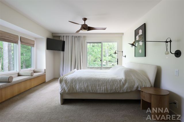 7130 Oakbrook Street, Grand Rapids, MI 49546