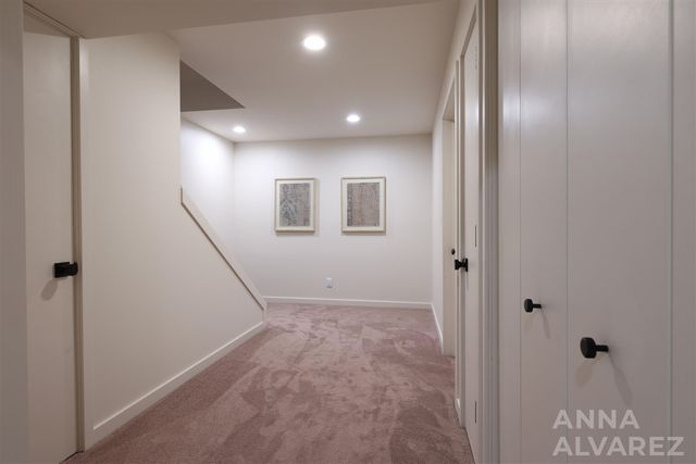 7130 Oakbrook Street, Grand Rapids, MI 49546