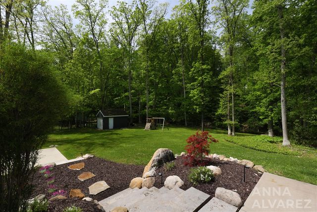 7130 Oakbrook Street, Grand Rapids, MI 49546