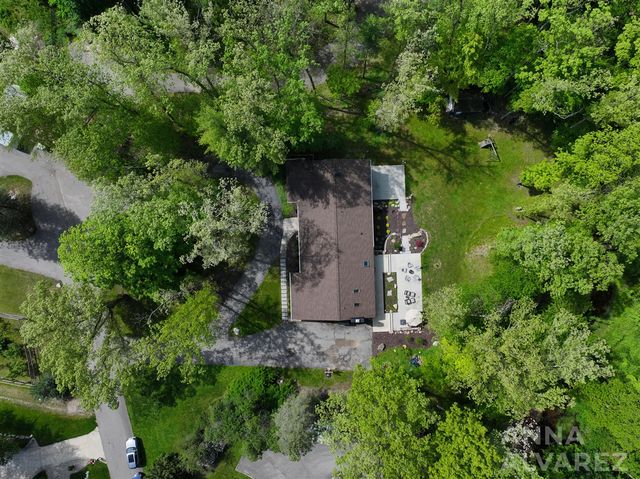 7130 Oakbrook Street, Grand Rapids, MI 49546