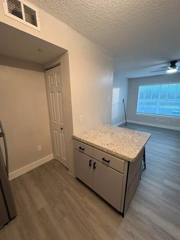 2216 GRAND CAYMAN COURT 1422, Kissimmee, FL 34741