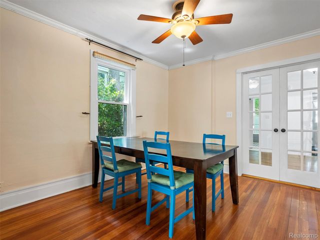 1713 Pontiac Trail, Ann Arbor, MI 48105