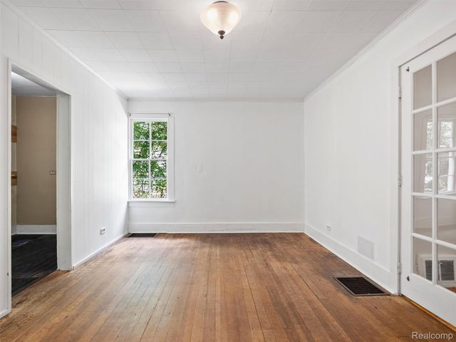 1713 Pontiac Trail, Ann Arbor, MI 48105