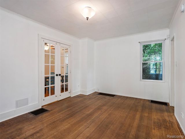 1713 Pontiac Trail, Ann Arbor, MI 48105