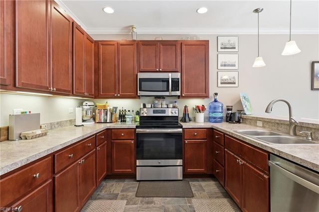 4376 Turnworth ARCH, Virginia Beach, VA 23456