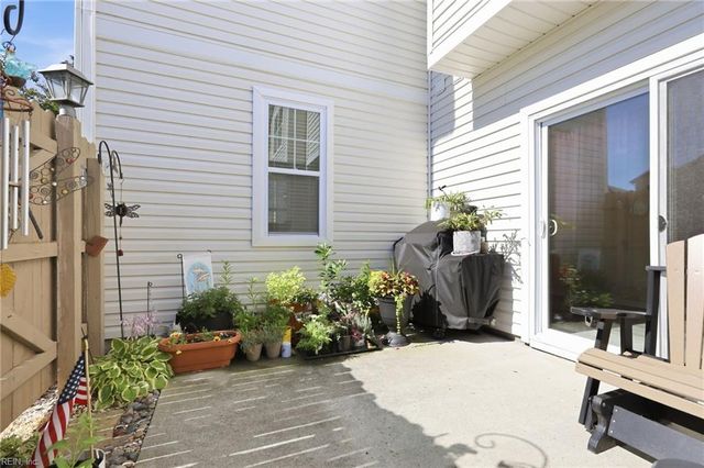 4376 Turnworth ARCH, Virginia Beach, VA 23456