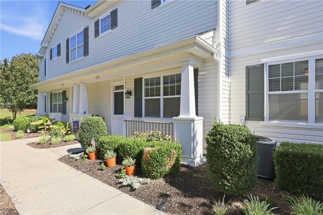 4376 Turnworth ARCH, Virginia Beach, VA 23456