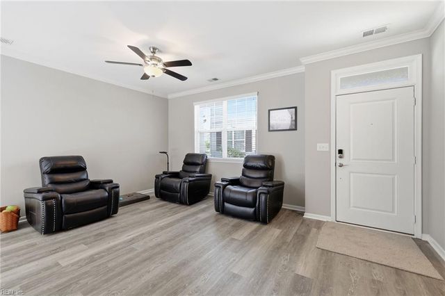 4376 Turnworth ARCH, Virginia Beach, VA 23456