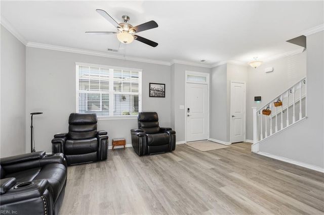 4376 Turnworth ARCH, Virginia Beach, VA 23456