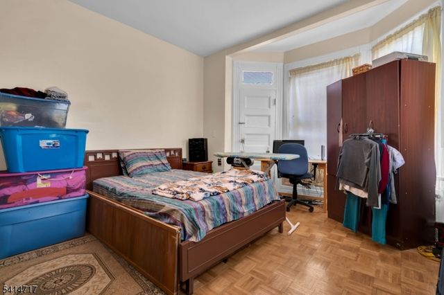 23 Washington Ter, East Orange City, NJ 07017