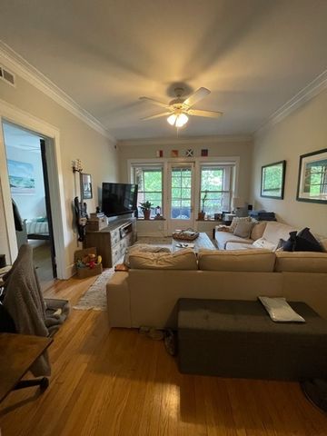 908 W WAVELAND Avenue 3, Chicago, IL 60613