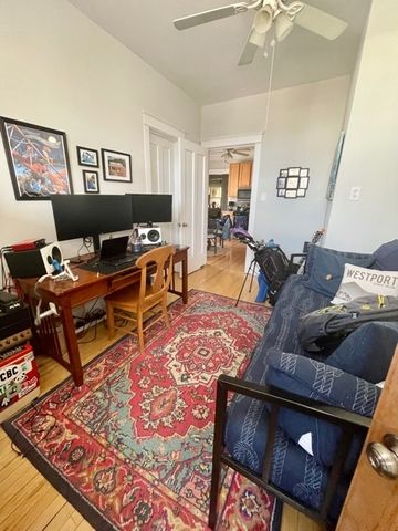 908 W WAVELAND Avenue 3, Chicago, IL 60613