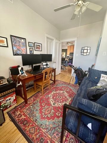 908 W WAVELAND Avenue 3, Chicago, IL 60613