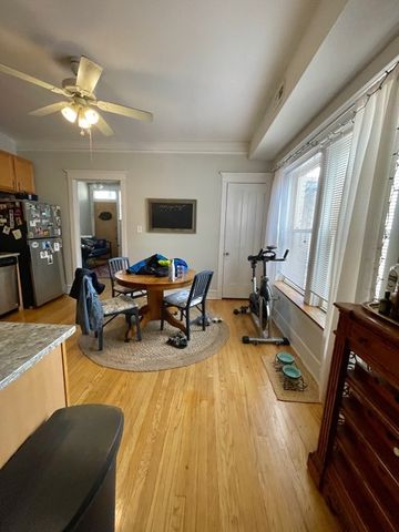 908 W WAVELAND Avenue 3, Chicago, IL 60613
