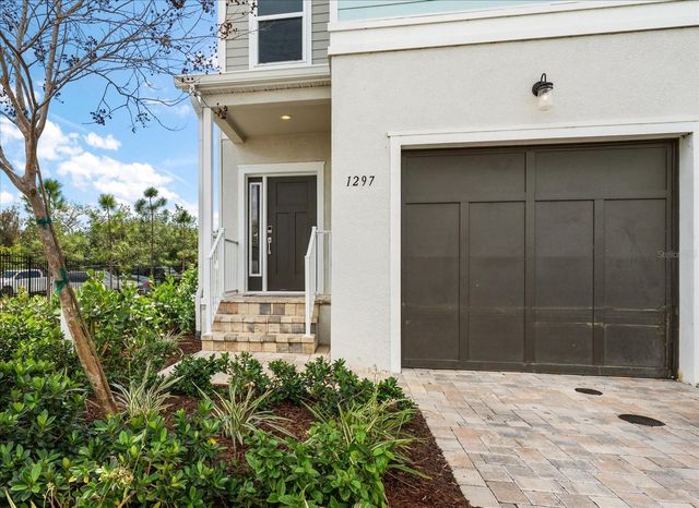 1297 SAVONA DRIVE NE, St Petersburg, FL 33702