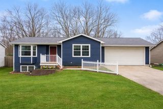 320 S Sunset Street, Plainwell City, MI 49080