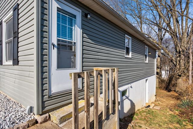 126 Springdale Avenue, Cynthiana, KY 41031