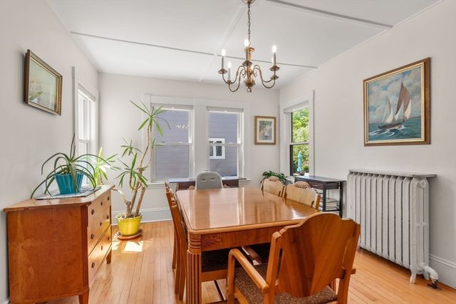 8 Lincoln Street, Manchester, MA 01944