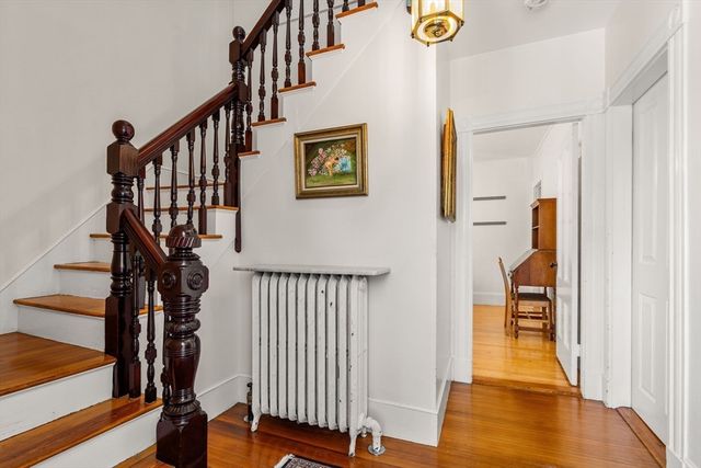 8 Lincoln Street, Manchester, MA 01944