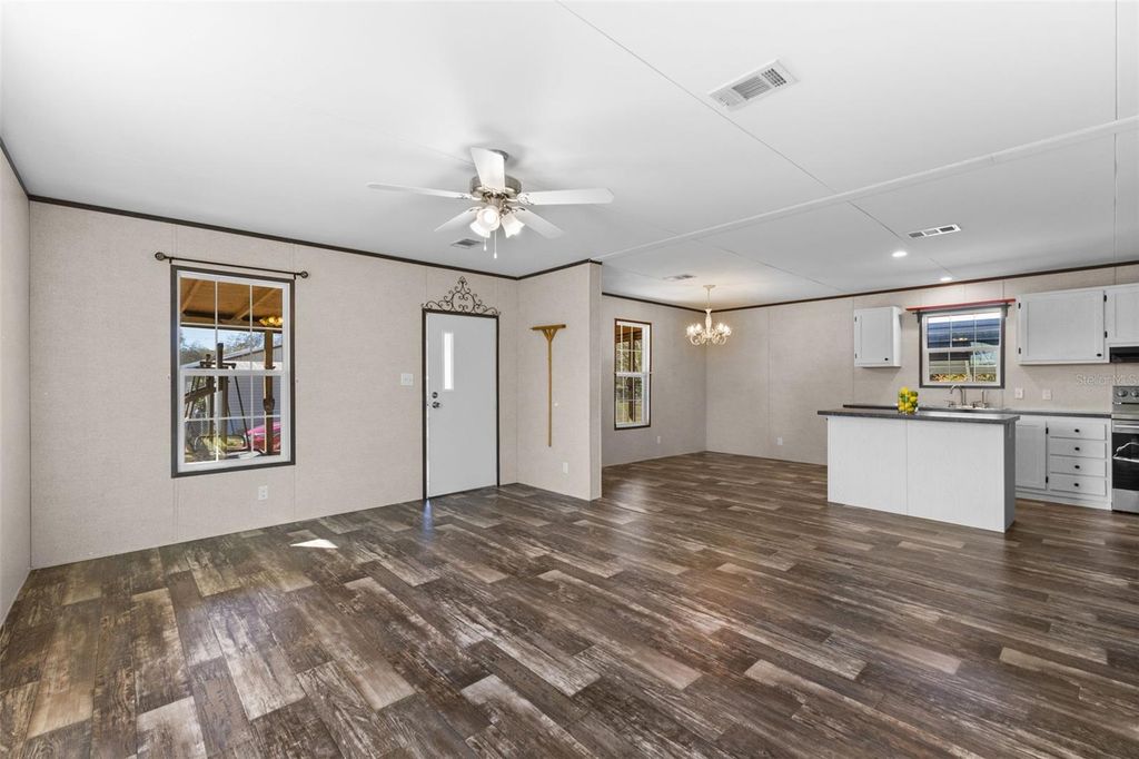 Image 17 of property listing at 6606 BOB HEAD ROAD, Plant City, FL 33565