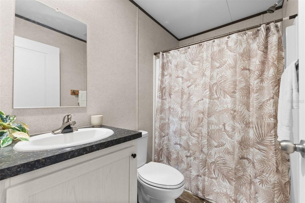 Image 25 of property listing at 6606 BOB HEAD ROAD, Plant City, FL 33565