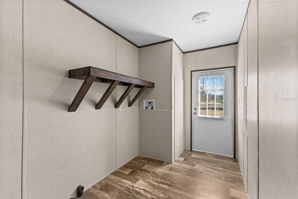 Image 27 of property listing at 6606 BOB HEAD ROAD, Plant City, FL 33565