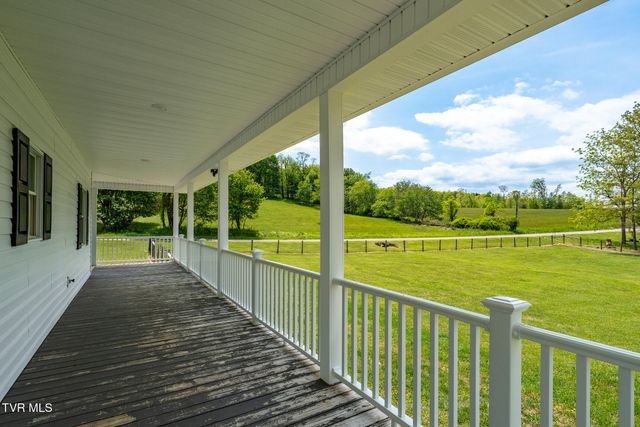 533 Harmon Road, Mountain City, TN 37683