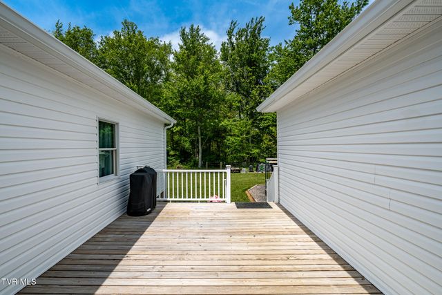 533 Harmon Road, Mountain City, TN 37683