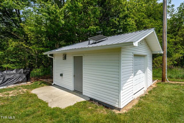 533 Harmon Road, Mountain City, TN 37683