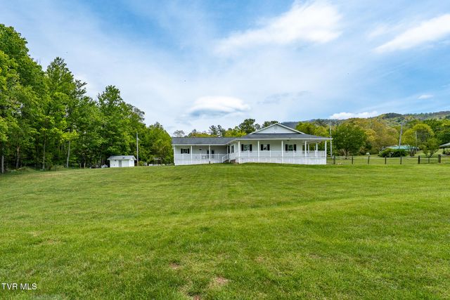 533 Harmon Road, Mountain City, TN 37683