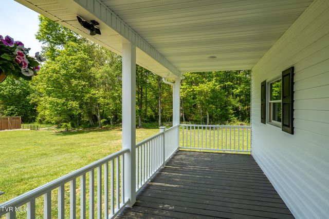 533 Harmon Road, Mountain City, TN 37683