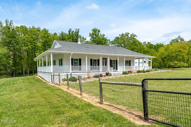 533 Harmon Road, Mountain City, TN 37683