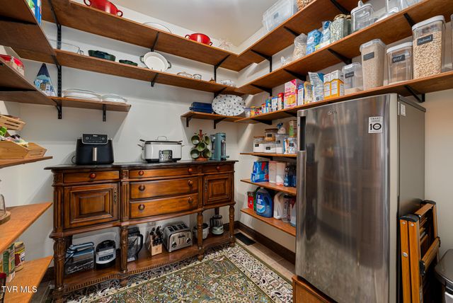 533 Harmon Road, Mountain City, TN 37683