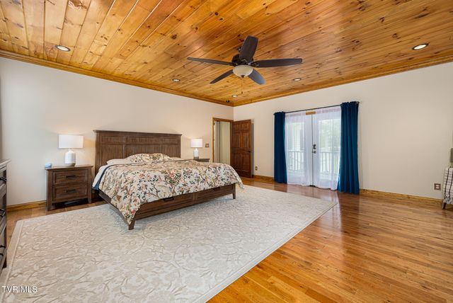533 Harmon Road, Mountain City, TN 37683