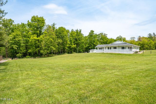 533 Harmon Road, Mountain City, TN 37683