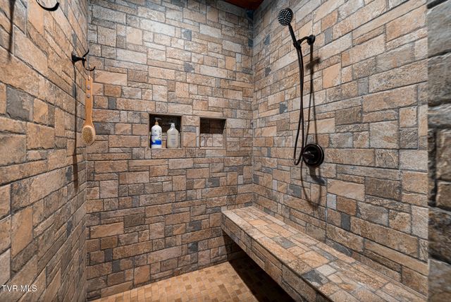 533 Harmon Road, Mountain City, TN 37683