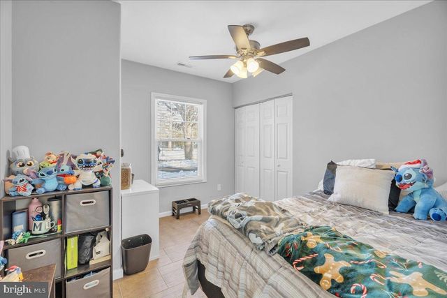 6378 MONMOUTH DR, Mays Landing, NJ 08330