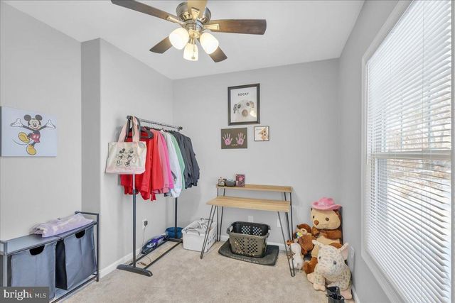 6378 MONMOUTH DR, Mays Landing, NJ 08330