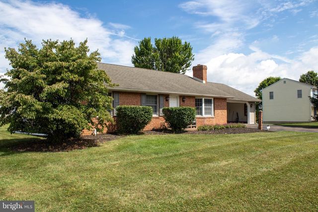 5237 SUNSET LN, Gap, PA 17527