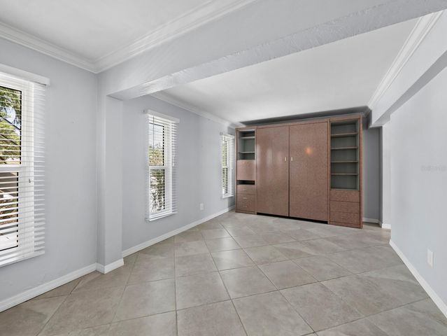 521 CUMMINGS STREET, Sarasota, FL 34242