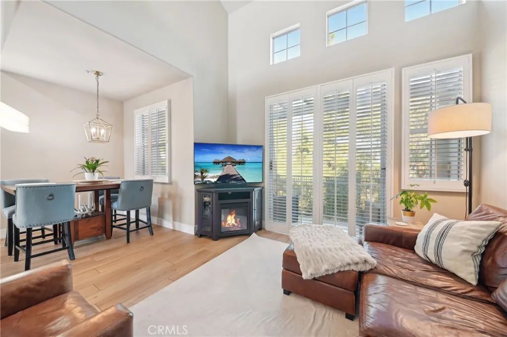4 Woodcrest Lane 326, Aliso Viejo, CA 92656