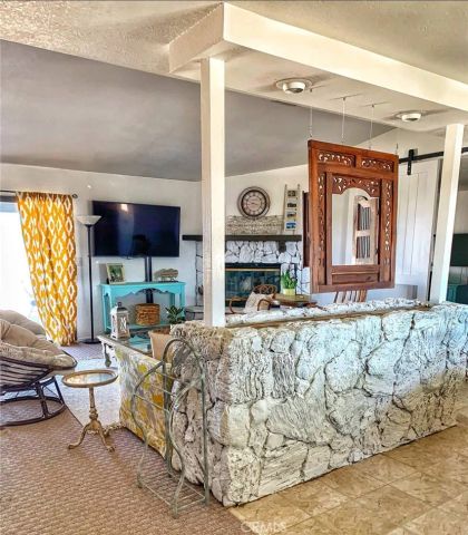 6643 Indian Cove Road, 29 Palms, CA 92277