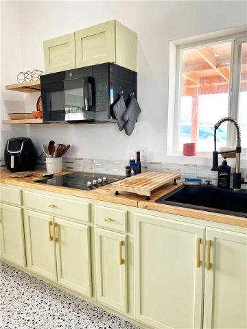 6643 Indian Cove Road, 29 Palms, CA 92277