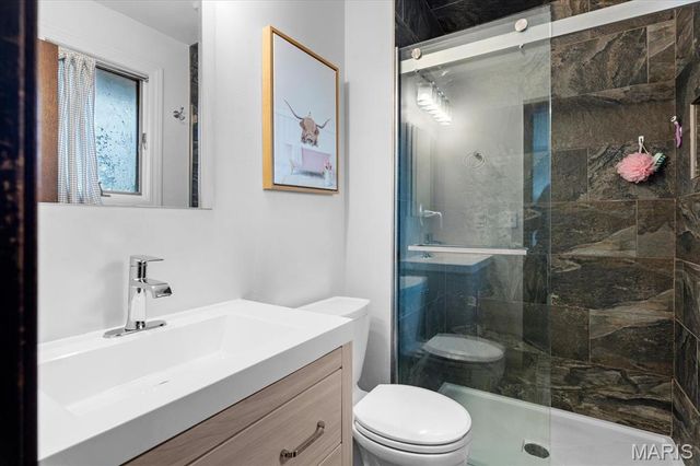 414 Parkview Drive, Lebanon, IL 62254